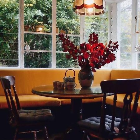 Harrys House Warburton - Peaceful Riverside Cottage In The Perfect Location Exteriér fotografie