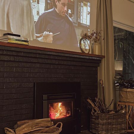 Harrys House Warburton - Peaceful Riverside Cottage In The Perfect Location Exteriér fotografie