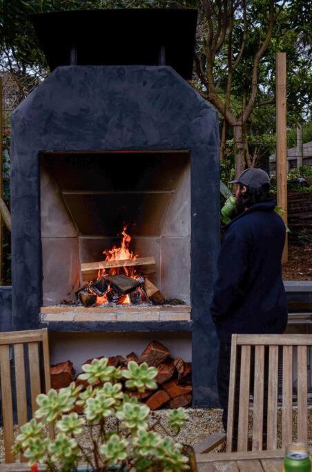 Harrys House Warburton - Peaceful Riverside Cottage In The Perfect Location Exteriér fotografie
